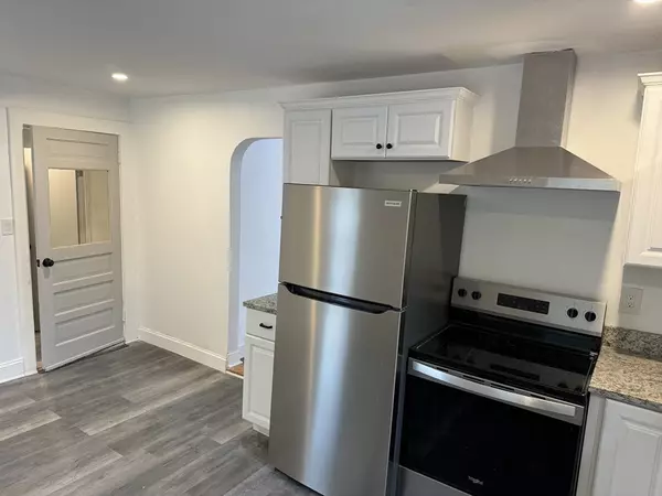 Brockton, MA 02302,37 Hunt St