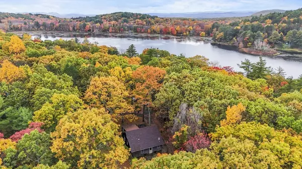 Leverett, MA 01054,55 Putney Road