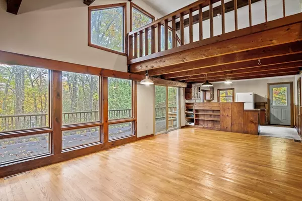 Leverett, MA 01054,55 Putney Road