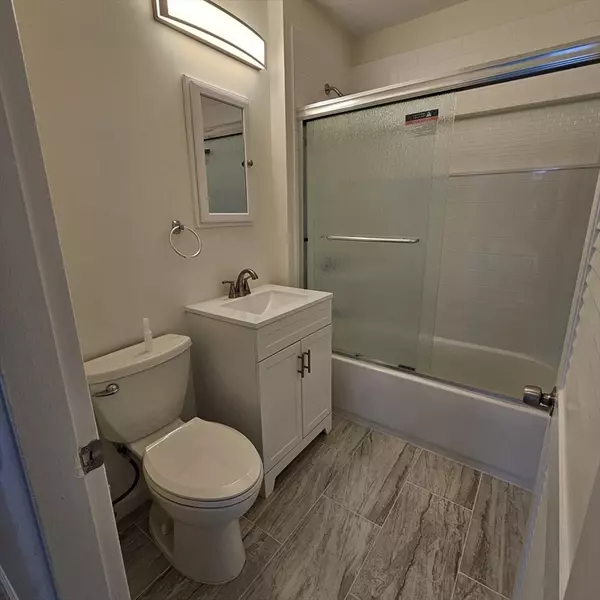 Brockton, MA 02301,70 Weston Street #2