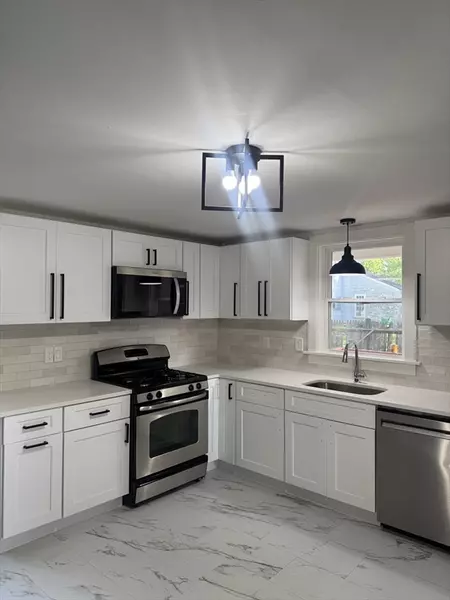 21 Sansom St #1, Brockton, MA 02302