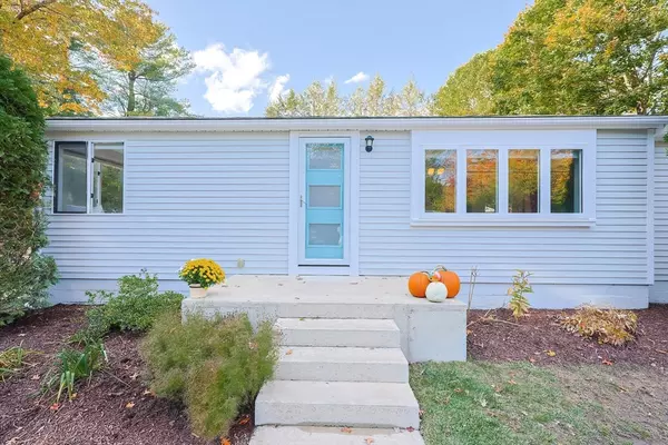 Norton, MA 02766,7 Meadow Way