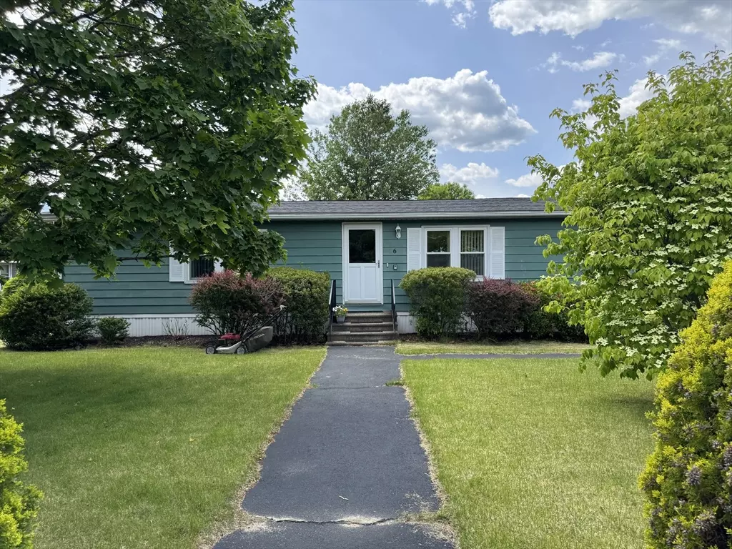 Attleboro, MA 02703,6 Castle Rd.