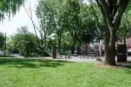 Lowell, MA 01852,17 Kearney Sq #201