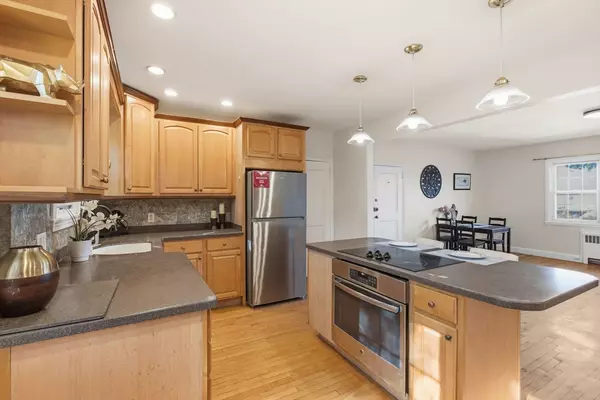 Malden, MA 02148,112 Maple St #6