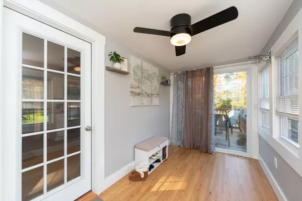 Lunenburg, MA 01462,9 Fairview Rd