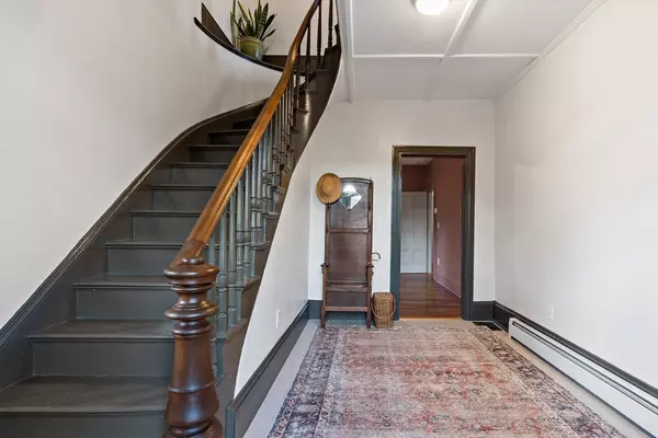 Attleboro, MA 02703,17 First Street