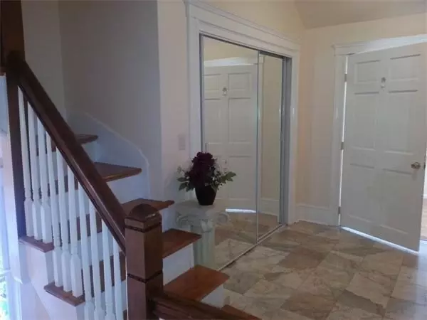 Watertown, MA 02472,29 Elton Ave #29