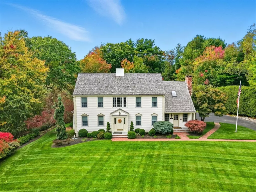 Norwell, MA 02061,10 Shrine Road