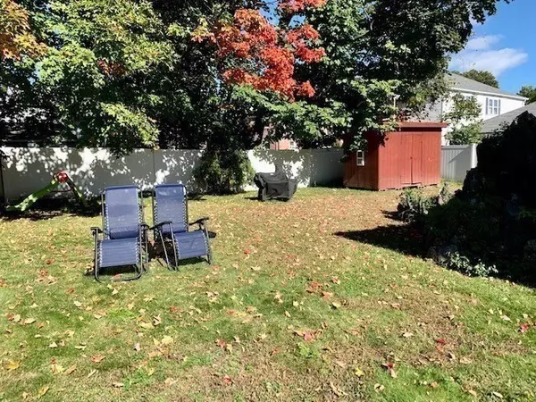 Newton, MA 02460,333 Newtonville Ave #2