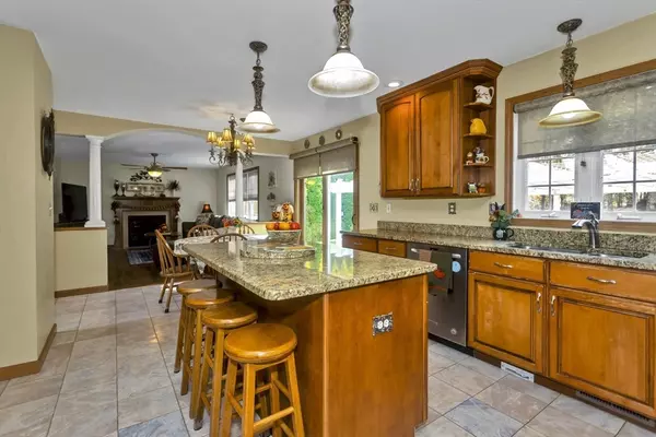 Agawam, MA 01001,64 Blairs Hill Rd