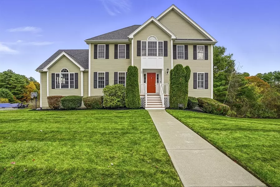 185 Prairie St, Northbridge, MA 01534