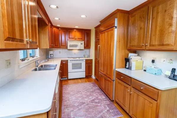 Framingham, MA 01701,53 Davidson Rd