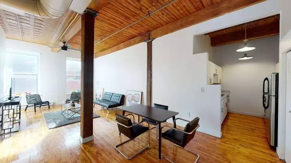 158 Chestnut Street #2G, Springfield, MA 01103