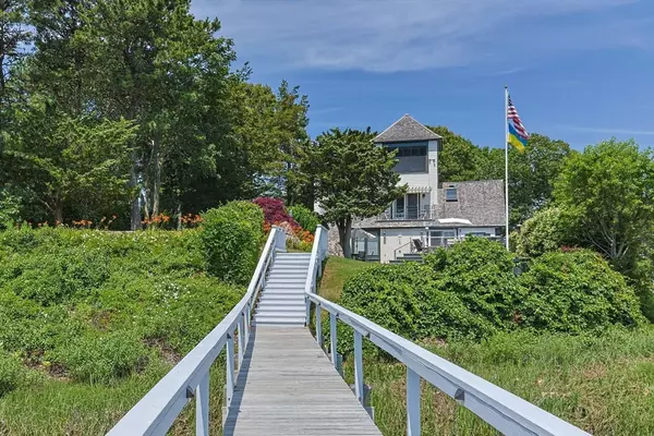 Barnstable, MA 02632,41 Hayward Rd