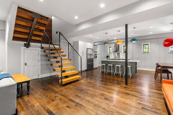 Boston, MA 02127,653-R E 3rd St