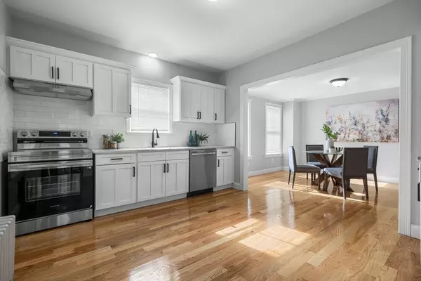 Acton, MA 01720,71 School St #71