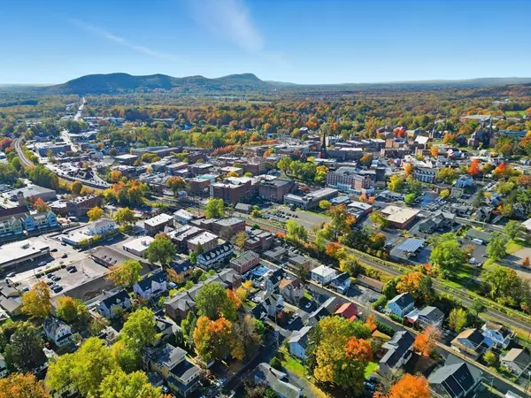 Northampton, MA 01060,30 Graves Ave #B