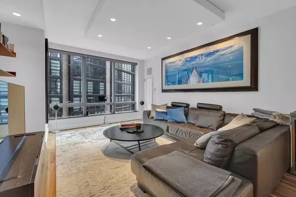 Boston, MA 02111,3 Avery Street #408