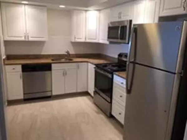 5 Stonehill Drive #3A, Stoneham, MA 02180