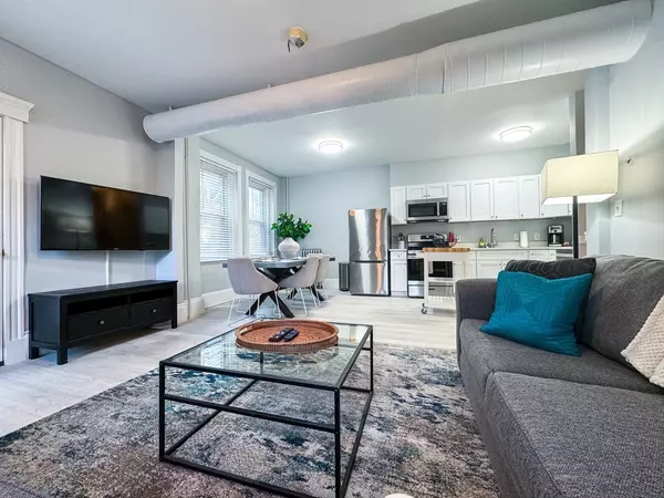 636 Washington St #1, Brookline, MA 02446
