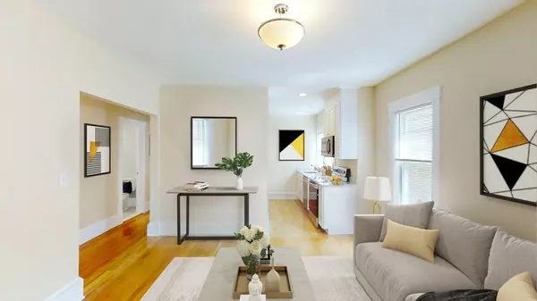 Brookline, MA 02445,303 Tappan St #3