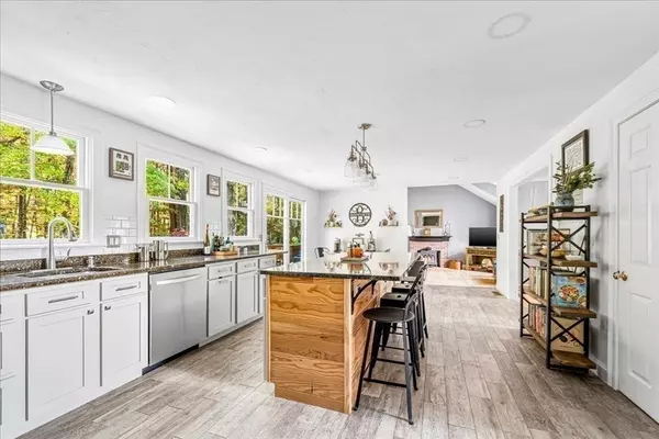 Pembroke, MA 02359,20 Edward Dr