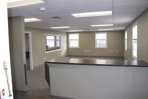 Agawam, MA 01030,850 Springfield Street