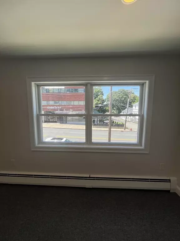 Stoneham, MA 02180,272 Main St #4