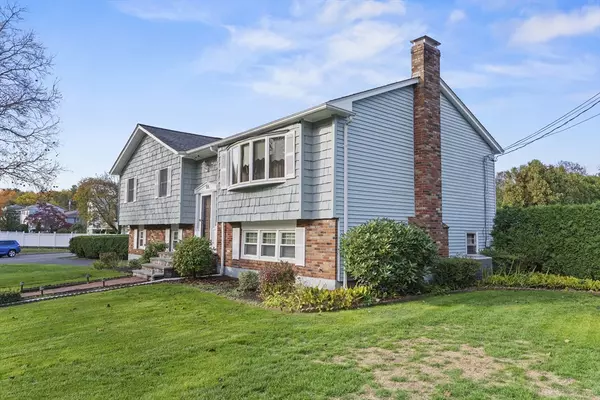 Wakefield, MA 01880,55 West Park Drive