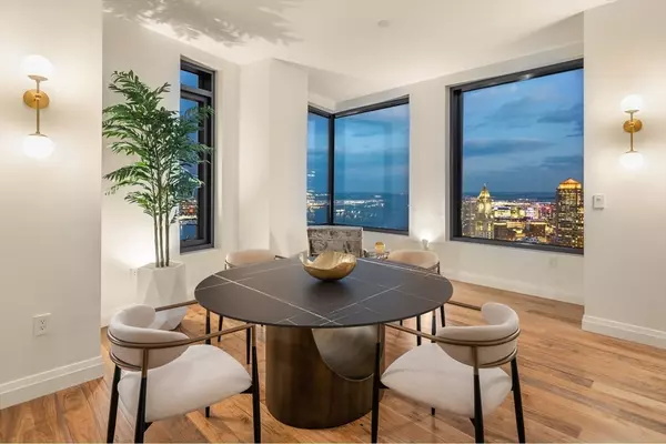 Boston, MA 02114,110 Sudbury Street #3604