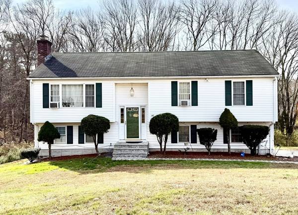 97 E Street Ext, Milford, MA 01757