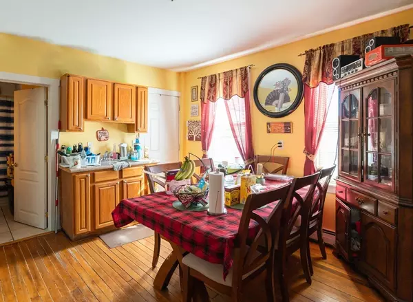 Lawrence, MA 01841,27 Exchange St