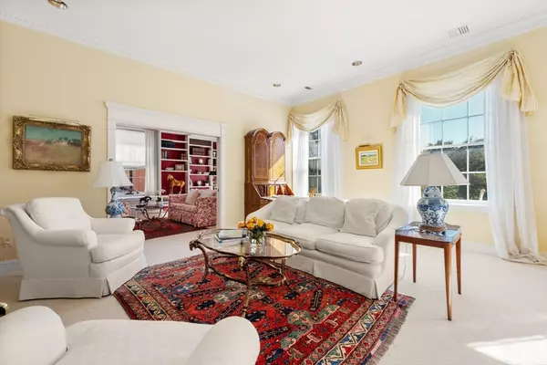 86 Beacon Street #2, Boston, MA 02108