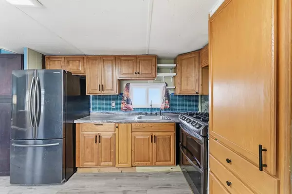 Westfield, MA 01085,868 Southampton Road #18