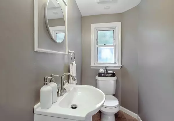 Randolph, MA 02368,229 Mill St