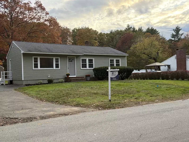 106 Folly Mill Road, Salisbury, MA 01952