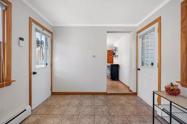 Grafton, MA 01536,30 Falmouth Dr