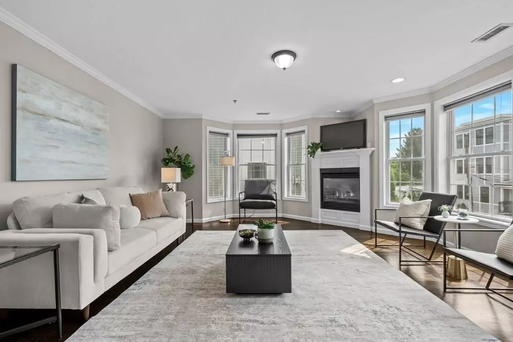 Boston, MA 02122,10 Saco St #4