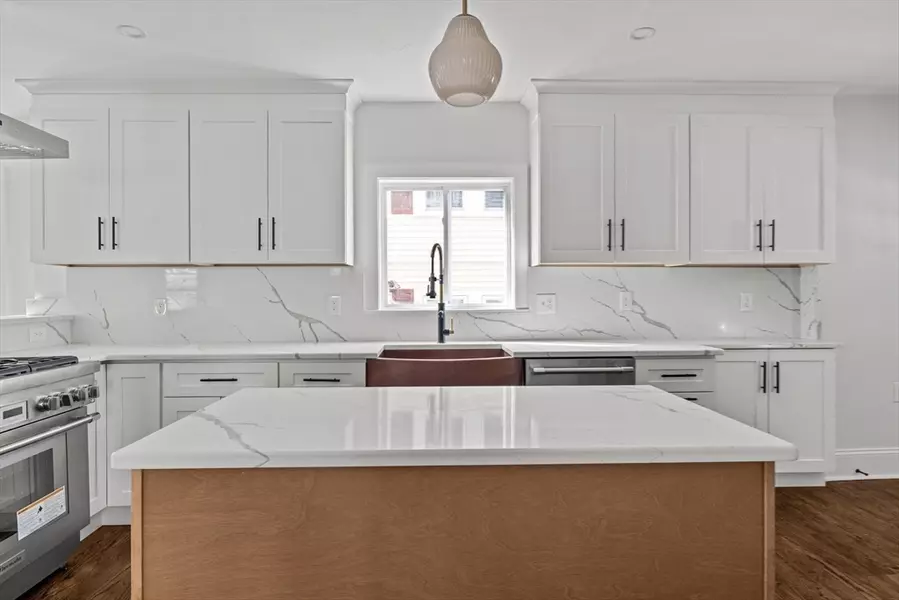 57-59 Garrison Av, Somerville, MA 02144