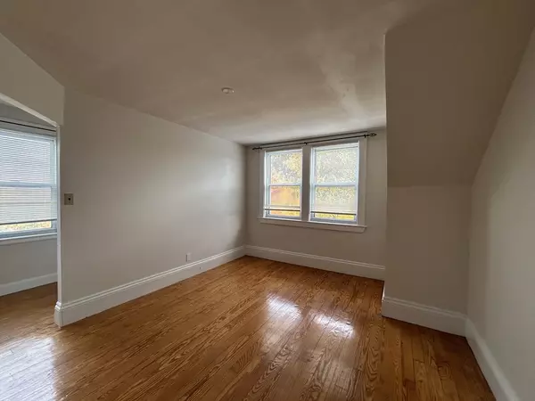 Quincy, MA 02170,107 Lincoln Av #2