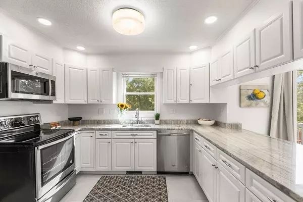Worcester, MA 01602,297 Mower Street