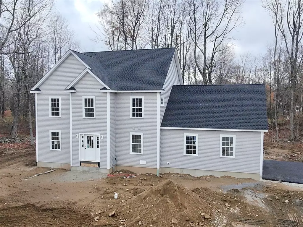 Rutland, MA 01543,28 Forest Hill Dr.