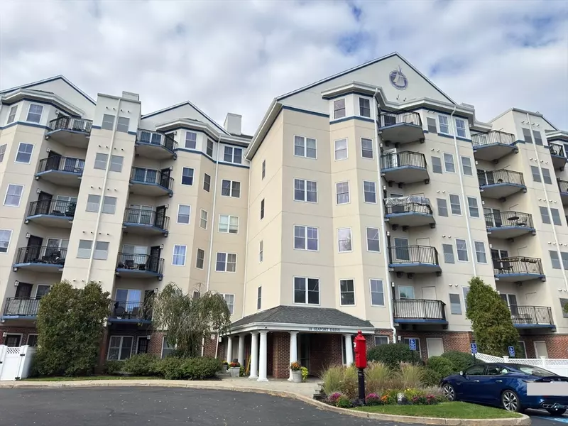 10 Seaport Dr #2311, Quincy, MA 02171