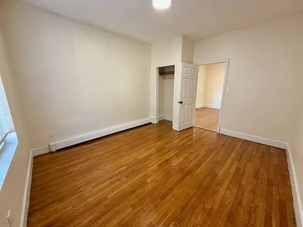 Boston, MA 02126,29 Astoria St #1