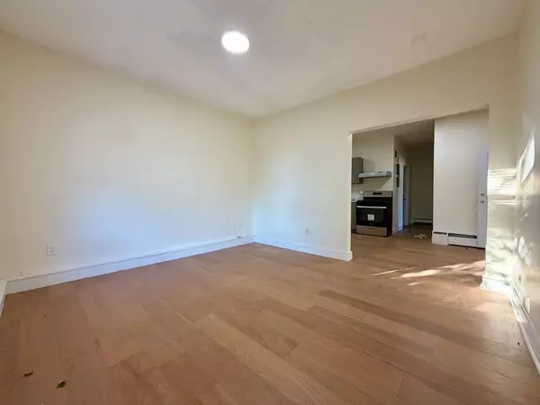 Boston, MA 02126,29 Astoria St #3