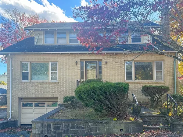 16 Shaw Ave, Johnston, RI 02919