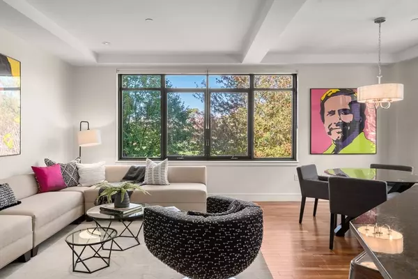 Boston, MA 02467,2400 Beacon St #112