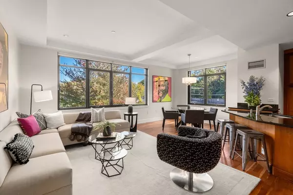 Boston, MA 02467,2400 Beacon St #112