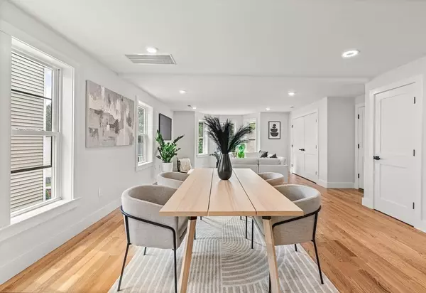 Boston, MA 02124,20 Ufford #PH2